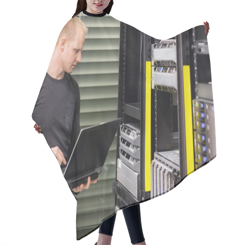 Personality  It Consultant In Data Center Hair Cutting Cape