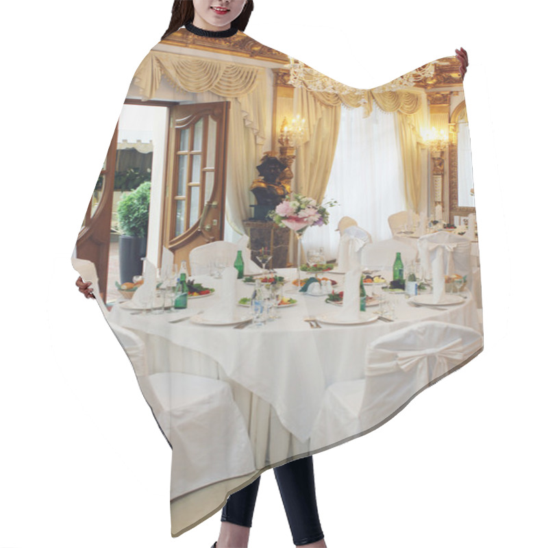 Personality  Table Setting At A Luxury Wedding Reception Hair Cutting Cape