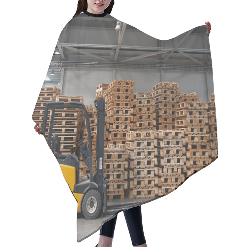 Personality  Forklift Hair Cutting Cape