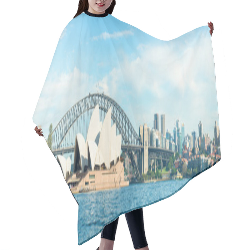 Personality  SYDNEY - OCTOBER 23, 2015: Beautiful Panoramic View Of City Harb Hair Cutting Cape