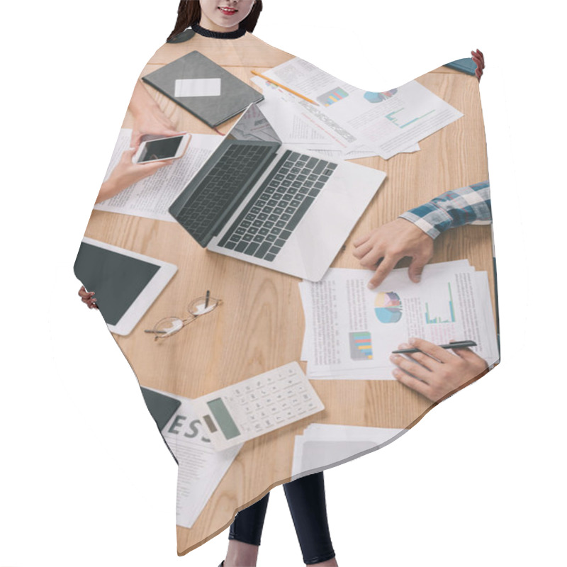 Personality  Cropped Shot Of Businesspeople Working At Workplace With Digital Devices And Documents Hair Cutting Cape