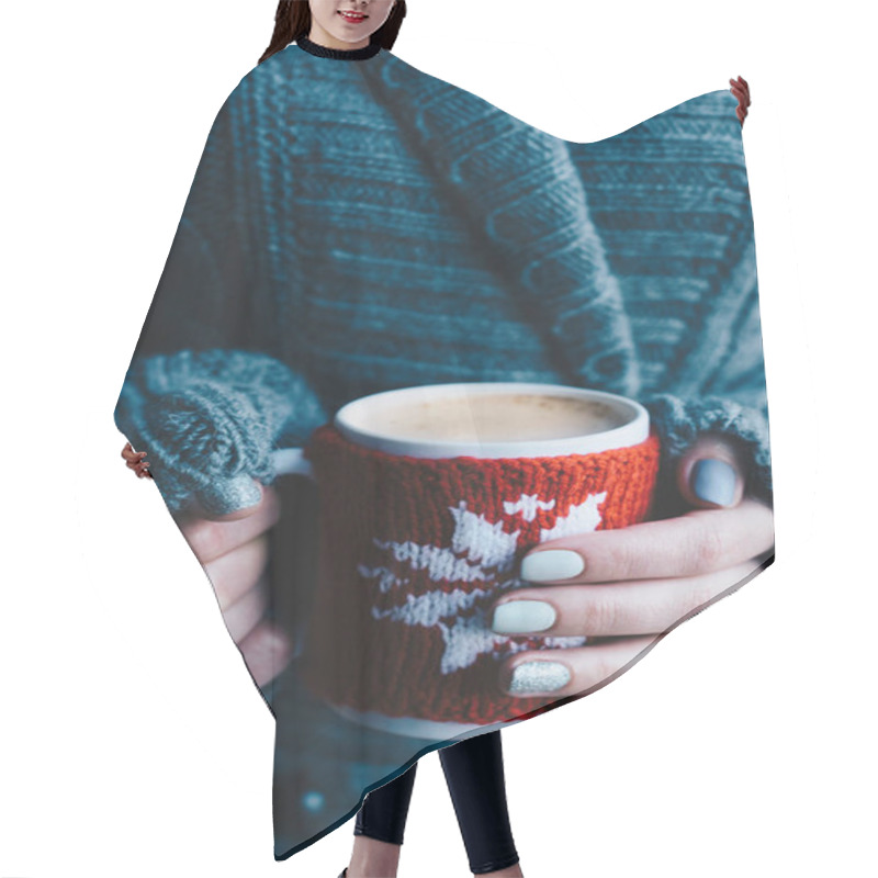 Personality  Female Hands Holding Cup Of Cacao Hair Cutting Cape