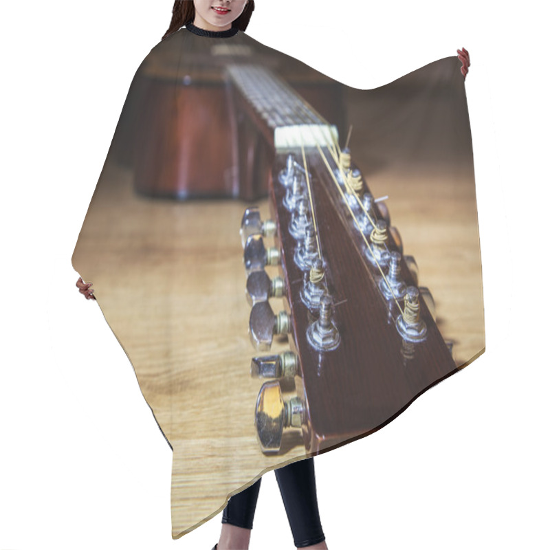 Personality  Head Neck 12 String Guitar Hair Cutting Cape