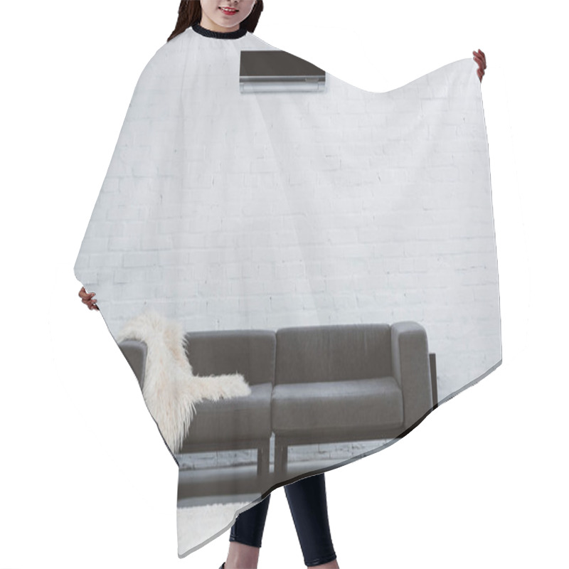 Personality  Air Conditioner Hanging On White Brick Wall At Living Room Hair Cutting Cape