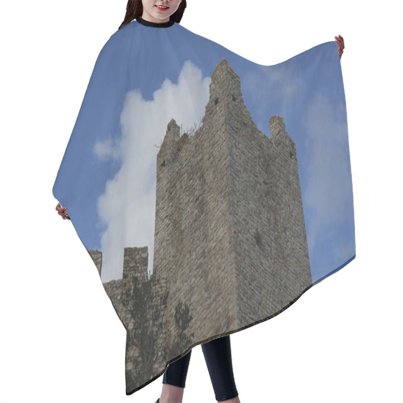 Personality  the tower of the castle  hair cutting cape