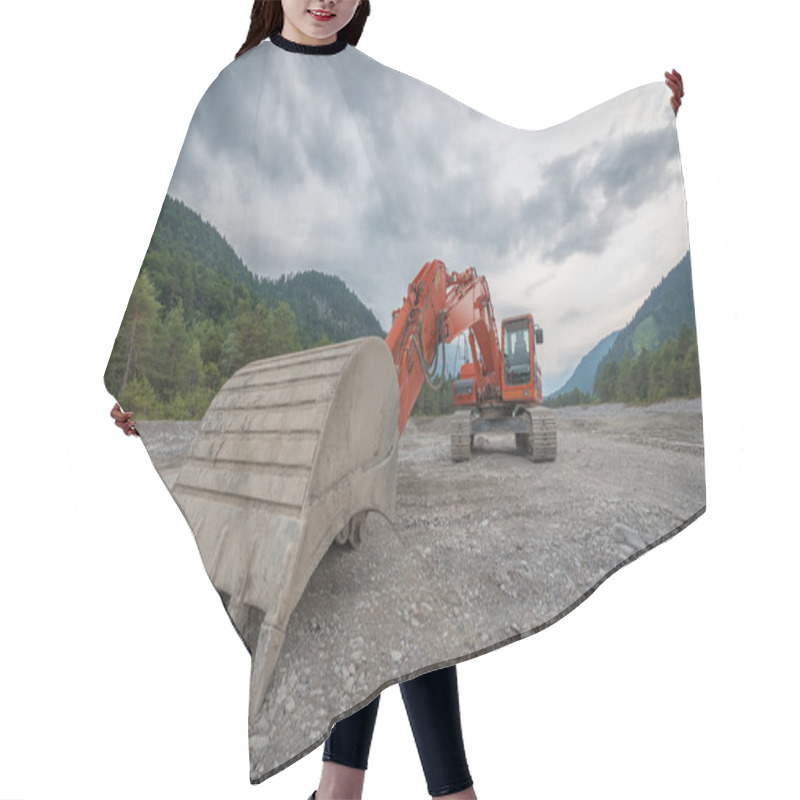 Personality  Heavy Red Digger With Huge Shovel In Gravel Hair Cutting Cape