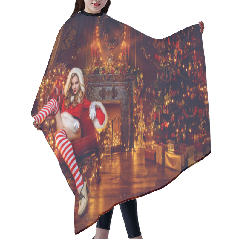 Personality  Temptress In Santa Costume Hair Cutting Cape