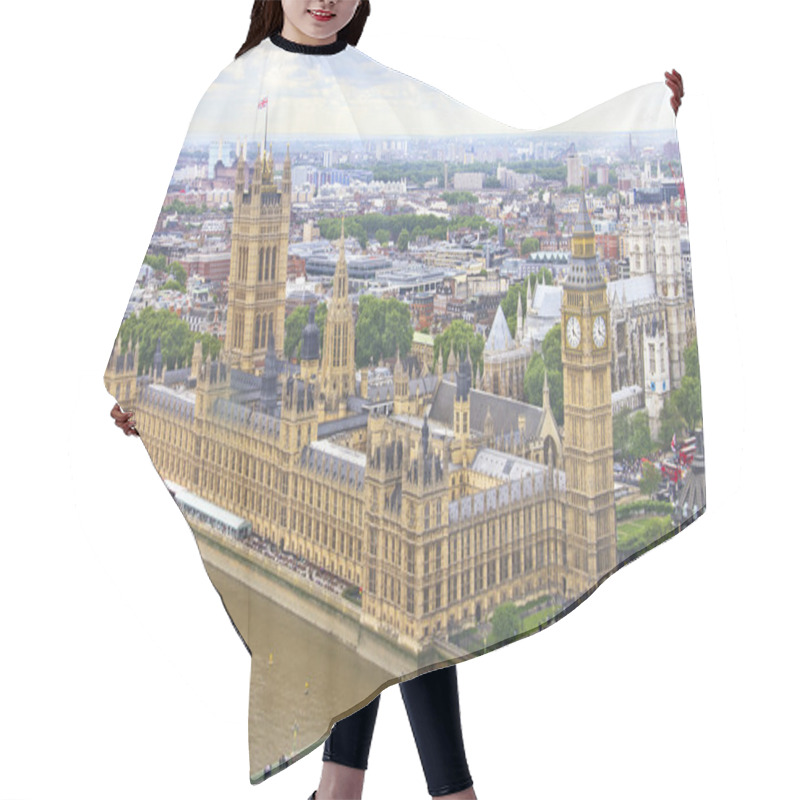 Personality  Aerial View Of London, England Hair Cutting Cape