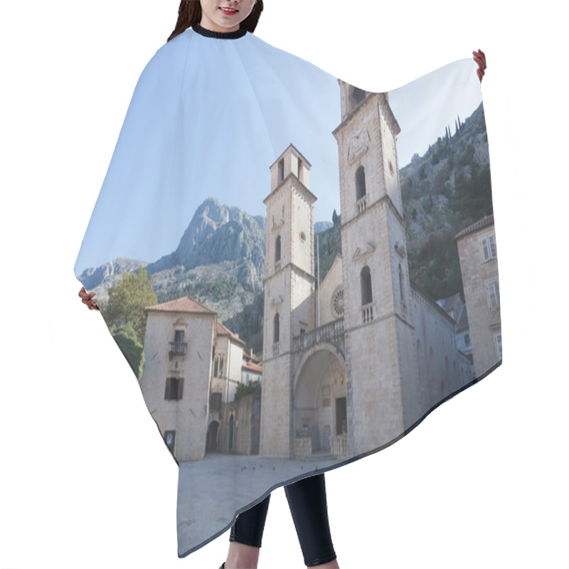 Personality  Kotor Cathedral Hair Cutting Cape