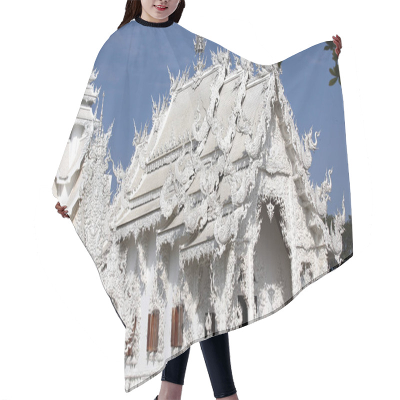 Personality  Sculpture, Architecture And Symbols Of Buddhism, Thailand Hair Cutting Cape