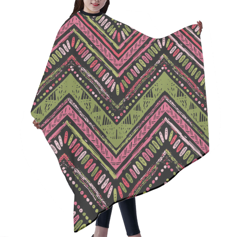 Personality  Stripes Bright Tribal Seamless Pattern With Zigzag Hair Cutting Cape