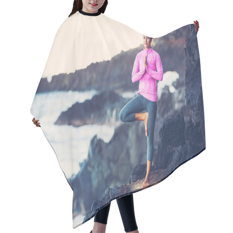 Personality  Yoga Woman Hair Cutting Cape