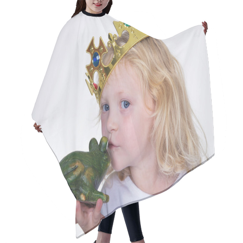 Personality  Little Queen Kiss A Frog Hair Cutting Cape