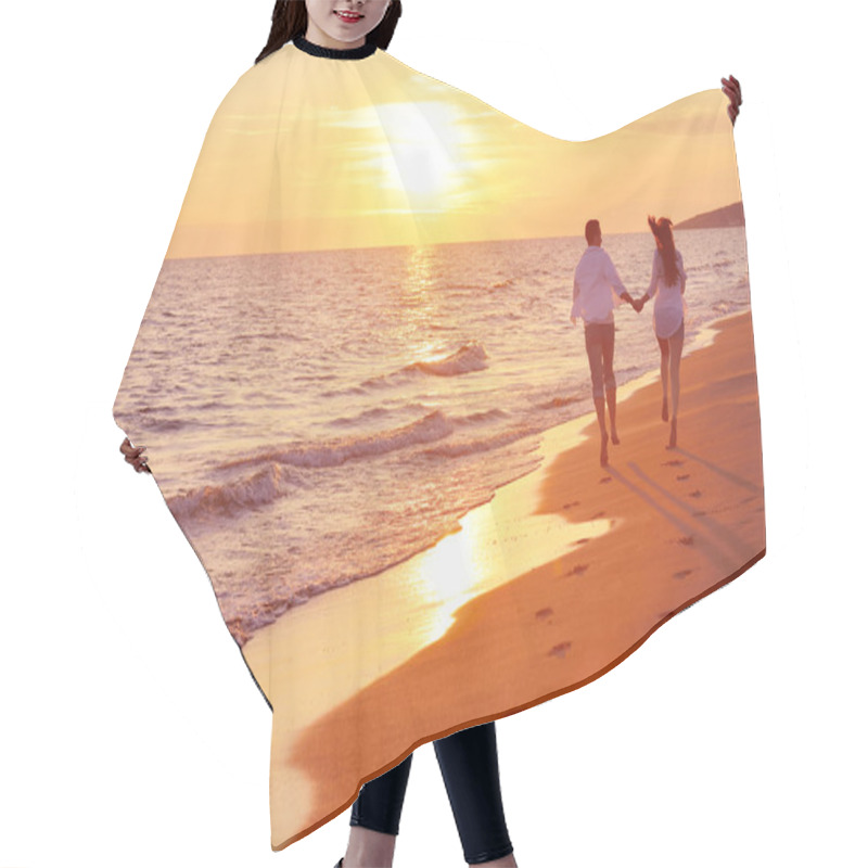 Personality  Young Couple  On Beach Have Fun Hair Cutting Cape