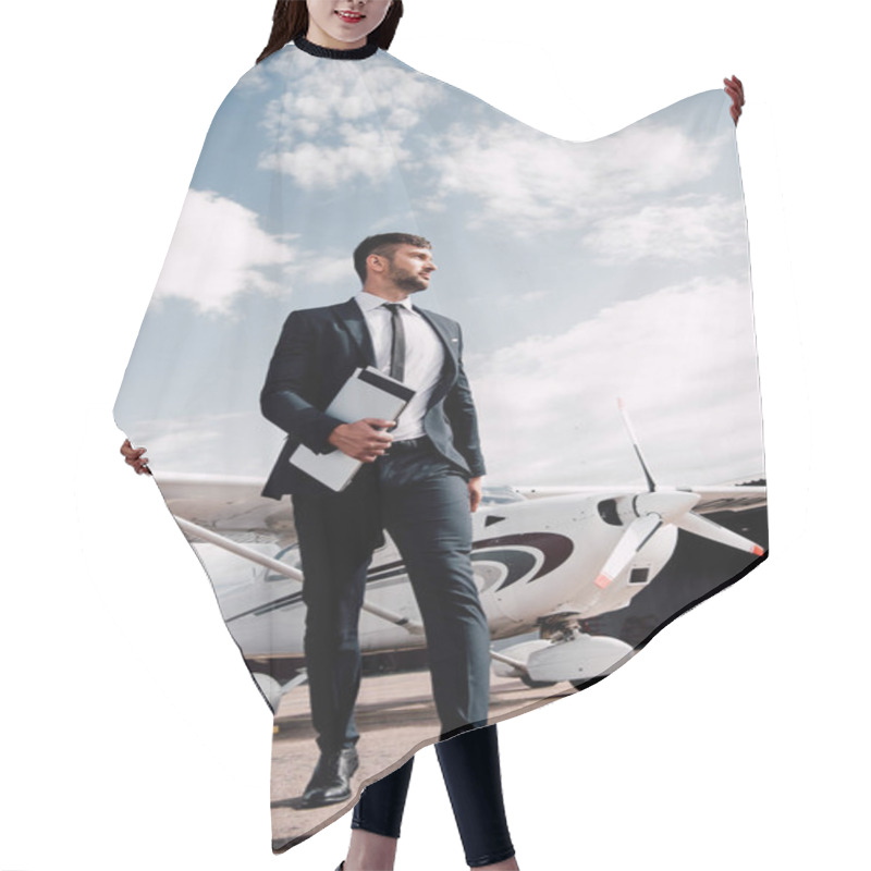 Personality  Full Length View Of Businessman In Formal Wear Holding Laptop And Folder Near Plane In Sunny Day Hair Cutting Cape