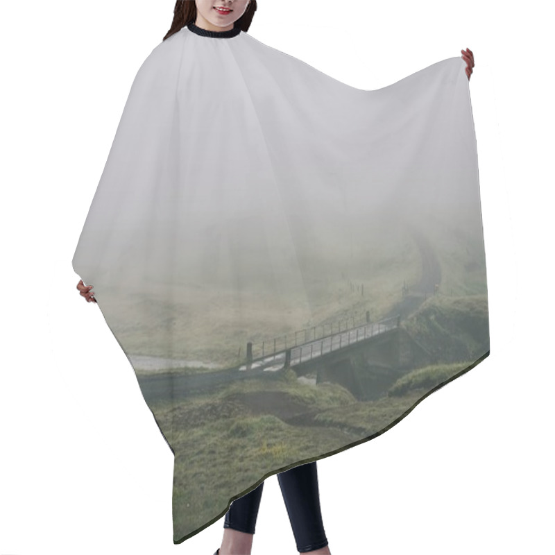 Personality  Bridge Hair Cutting Cape