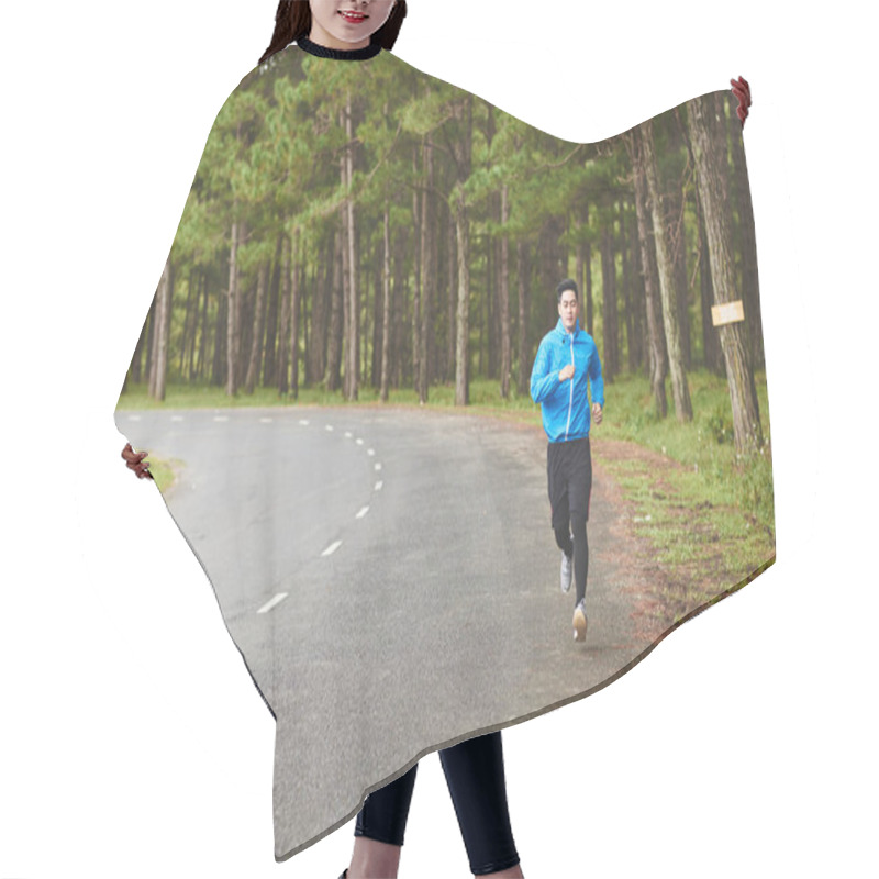 Personality  Man Jogging Along Road Hair Cutting Cape