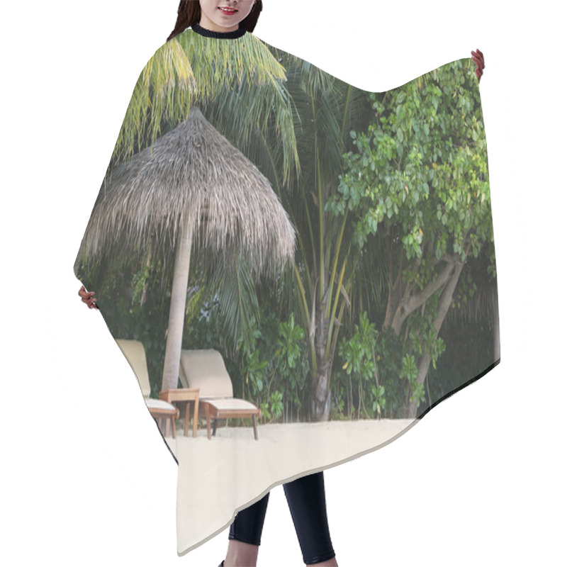 Personality  Deck Chairs On The Beach Hair Cutting Cape