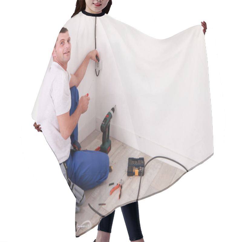 Personality  Electrician Working Hair Cutting Cape