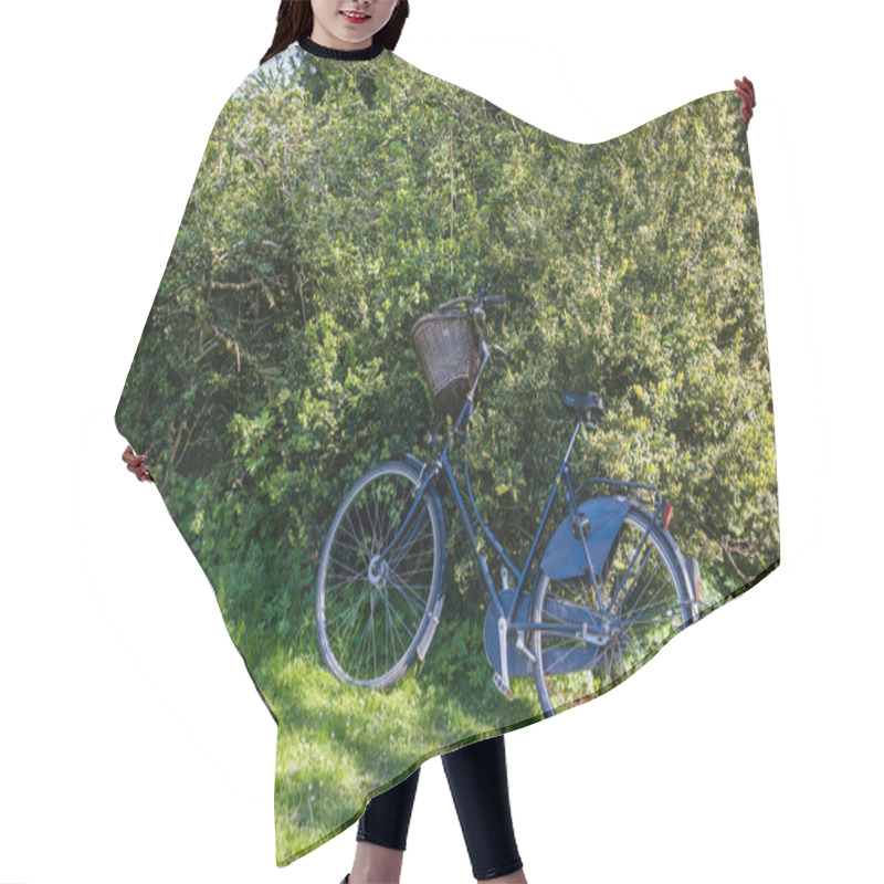 Personality  Bicycle Hair Cutting Cape