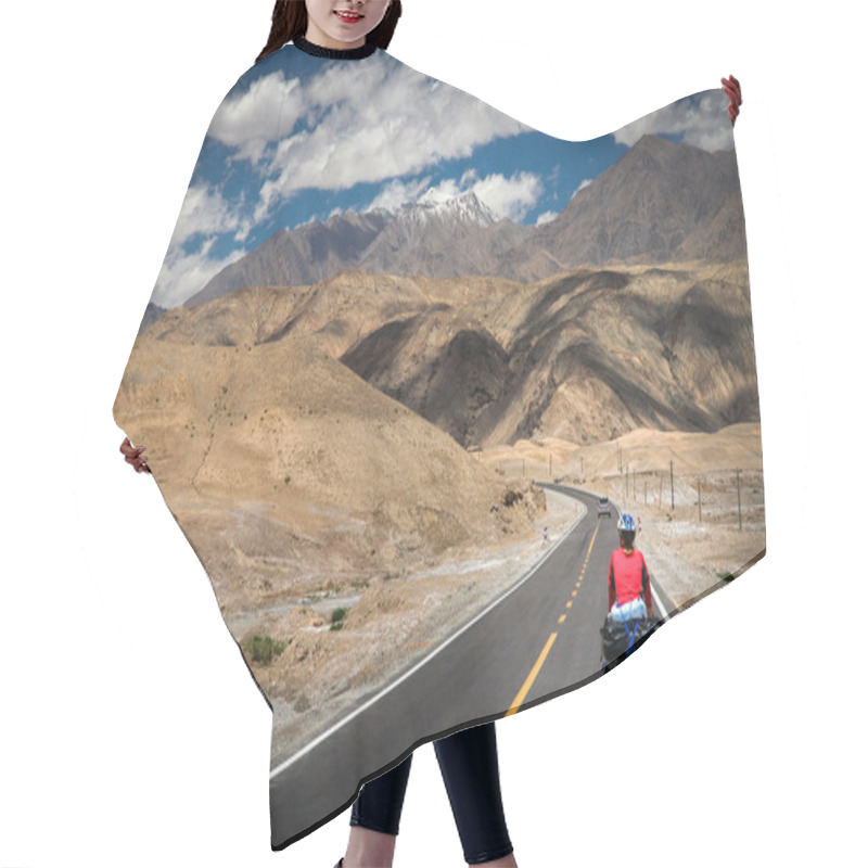 Personality  Cycling On Karakorum Highway Hair Cutting Cape