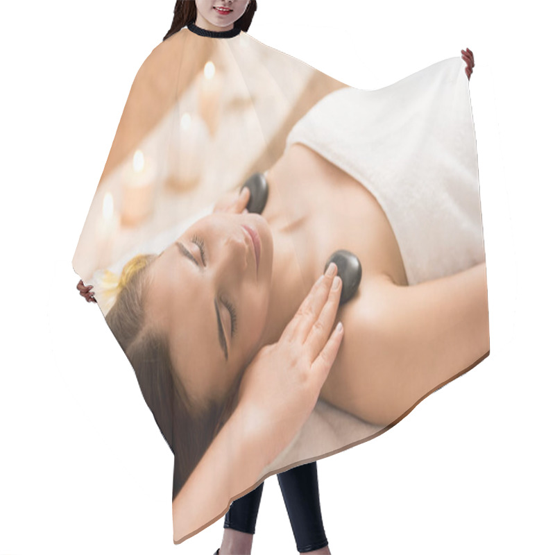 Personality  Woman Having Stone Massage Hair Cutting Cape