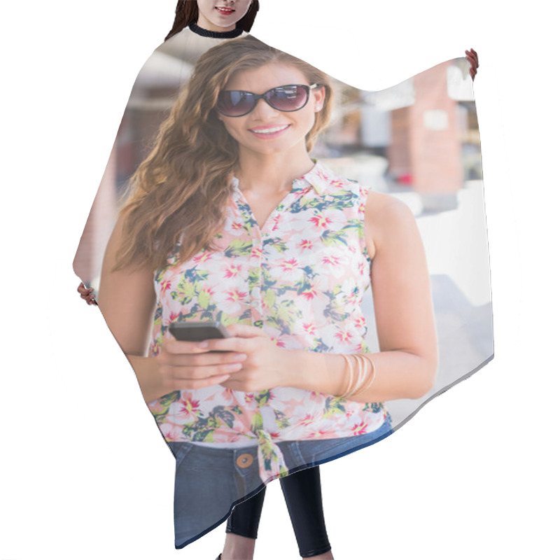 Personality  Portrait Of Smiling Woman With Sunglasses Hair Cutting Cape