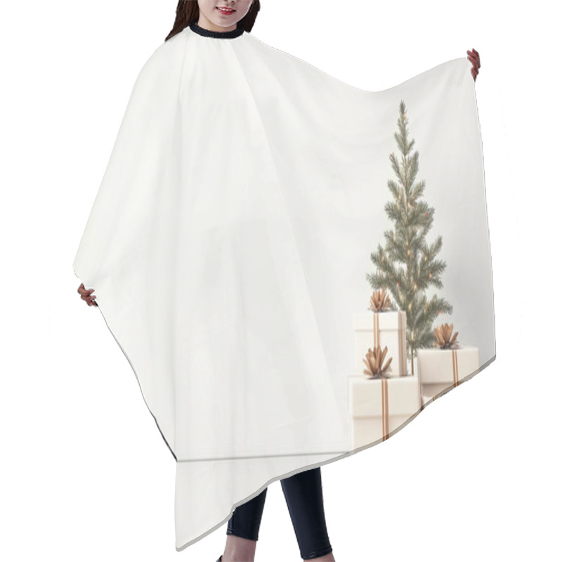 Personality  Festive Scene With A Small Christmas Tree And Wrapped Gifts. Hair Cutting Cape