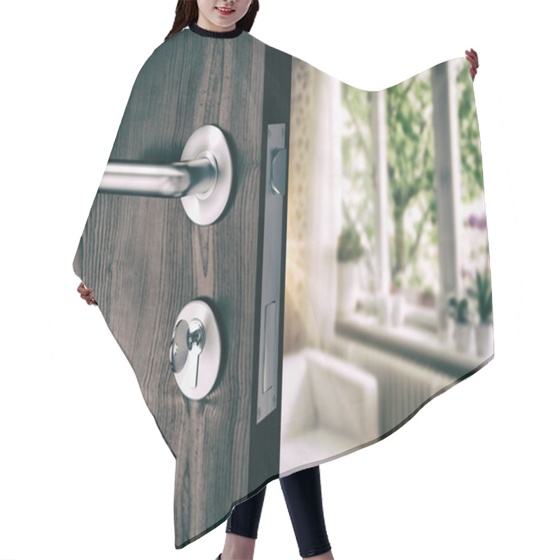 Personality   Brown Door With House Key Hair Cutting Cape