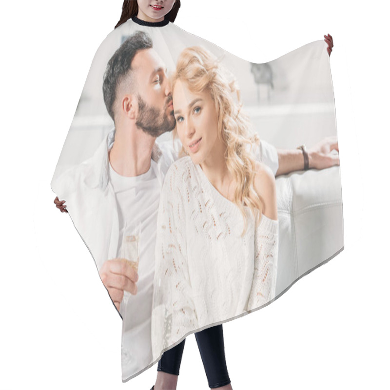 Personality  Brunette Man With Champagne Glass Kissing Girlfriend Hair Cutting Cape