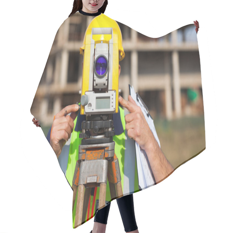 Personality  Land Surveyor Looking Through Theodolite Hair Cutting Cape