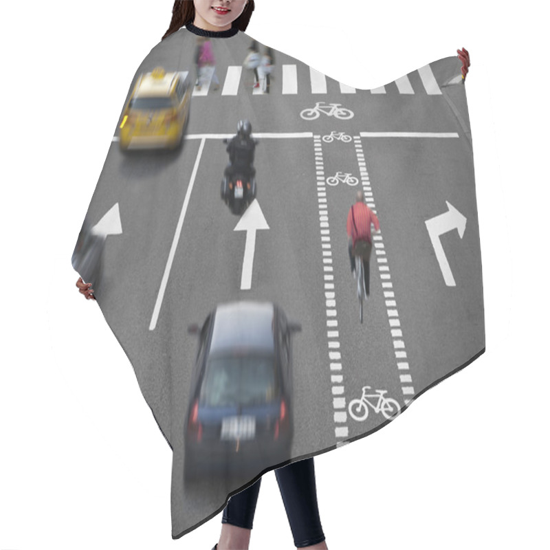 Personality  Street With Busy Traffic Hair Cutting Cape