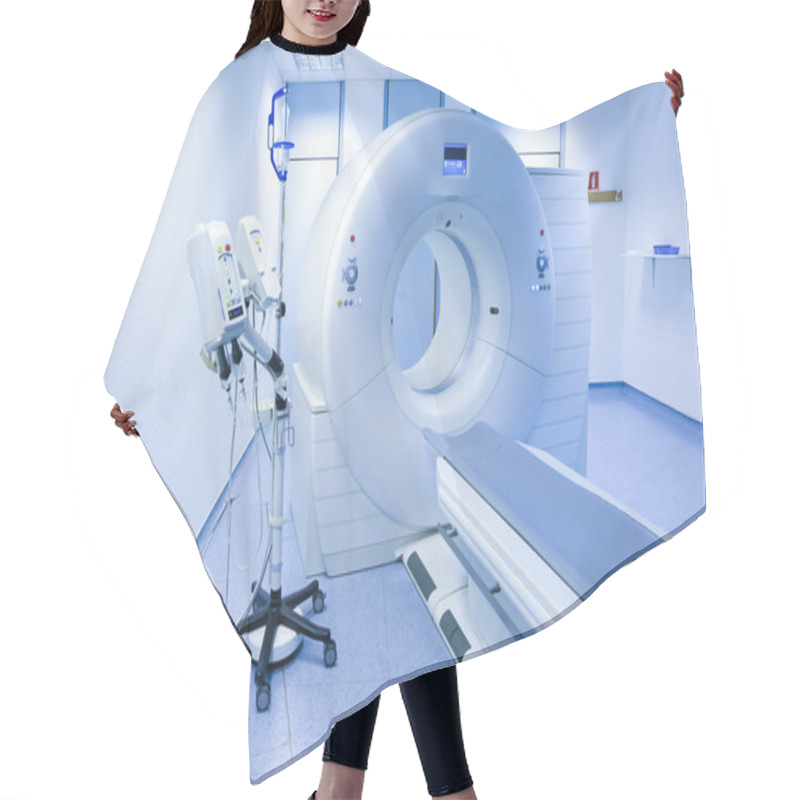 Personality  CT (Computed Tomography) Scanner In Hospital Hair Cutting Cape