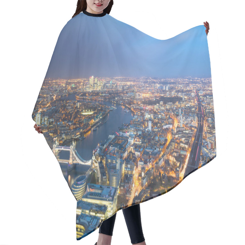 Personality  Aerial View Of London Hair Cutting Cape