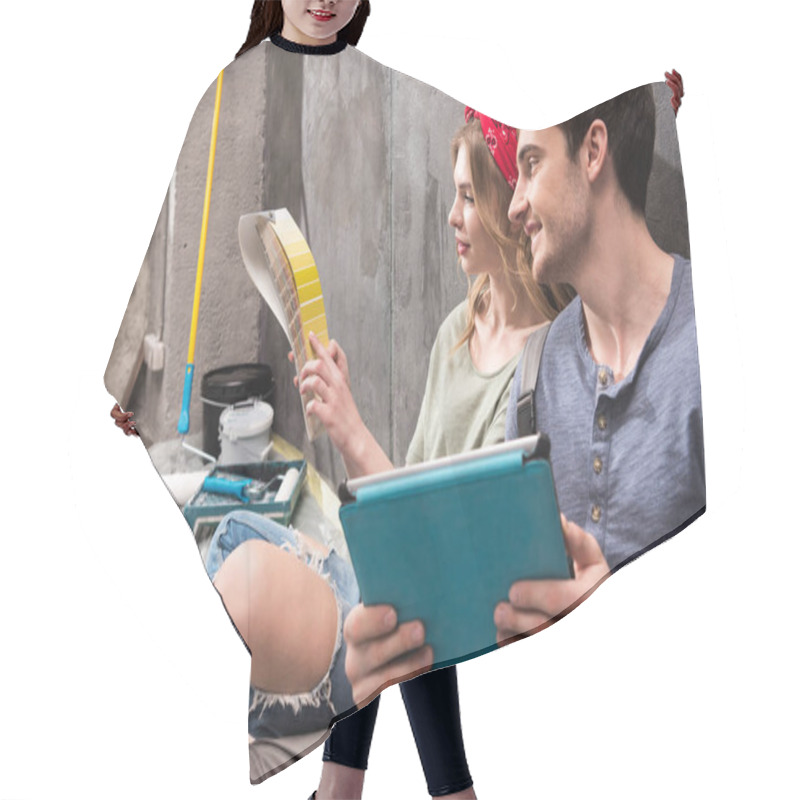 Personality  Young Couple With Digital Tablet  Hair Cutting Cape