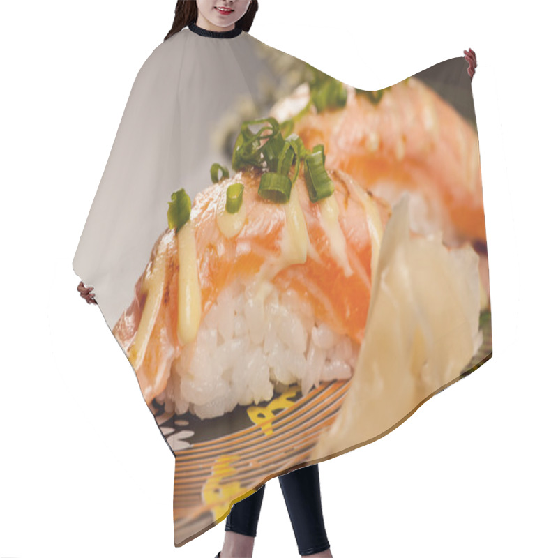 Personality  Japanese Cuisine Hair Cutting Cape