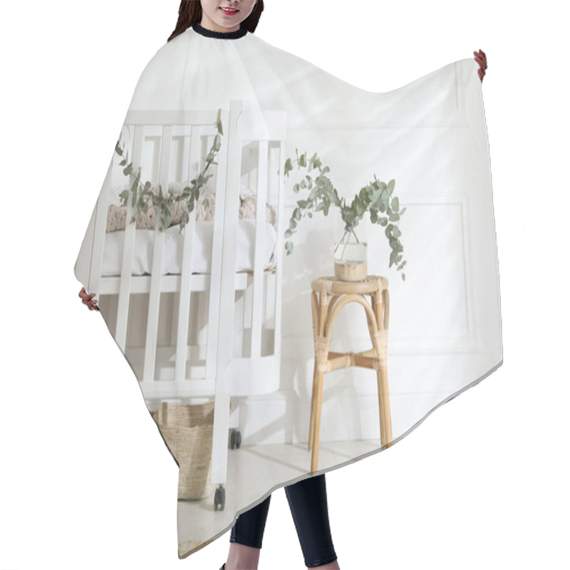 Personality  Stylish Baby Room Decorated With Eucalyptus Branches Hair Cutting Cape