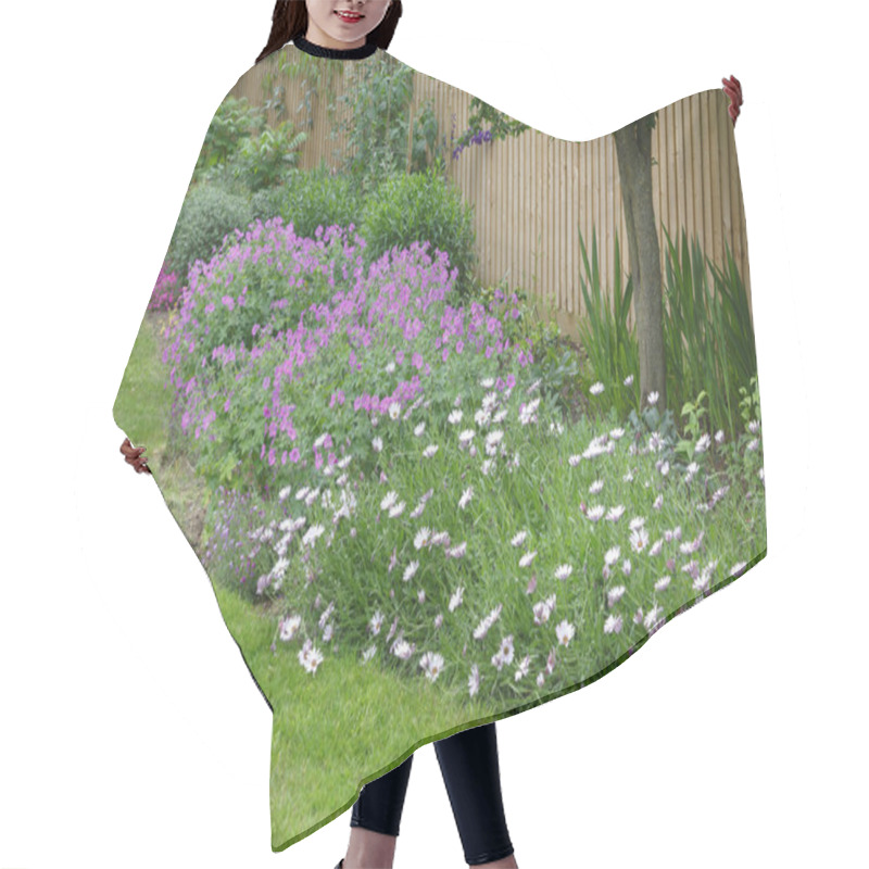 Personality  Garden Flower Bed Hair Cutting Cape