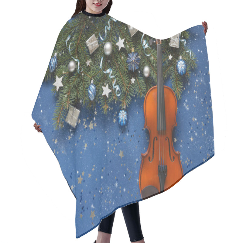 Personality  Old Violin And Fir-tree Branches With Christmas Decor With Glitter Hair Cutting Cape