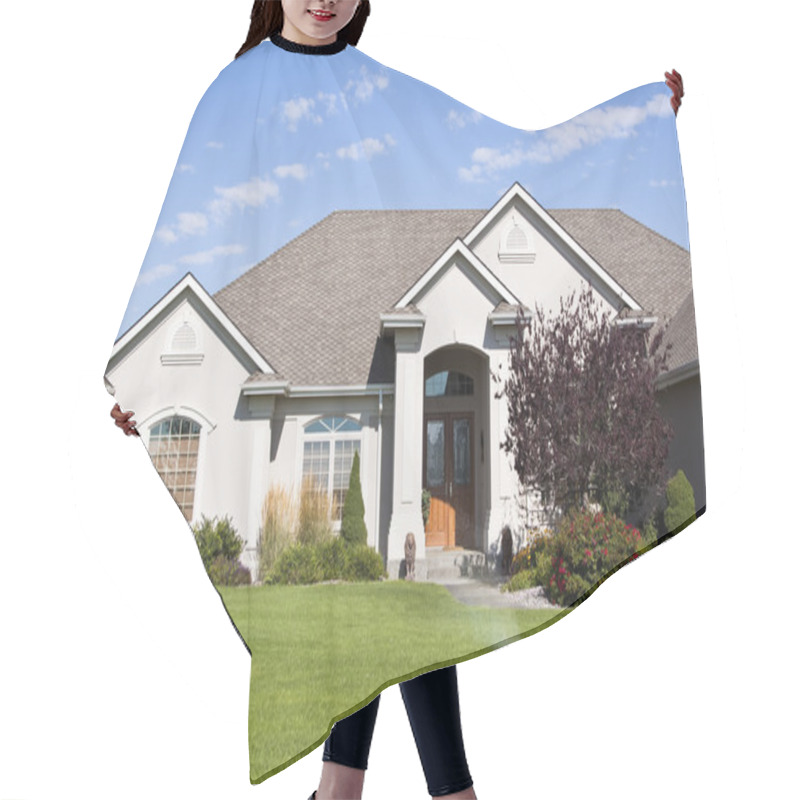 Personality  Suburban House Hair Cutting Cape