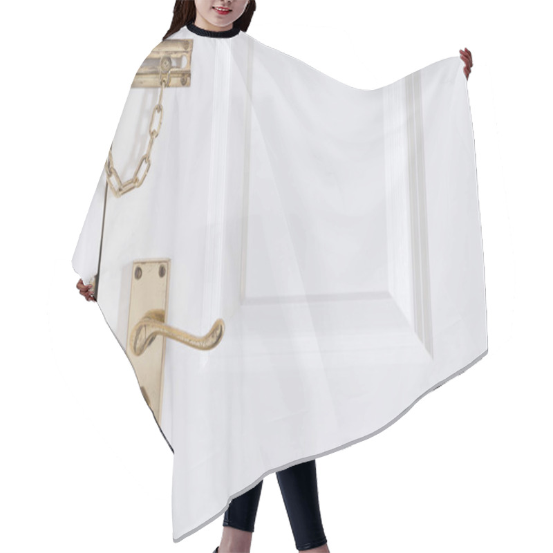 Personality  Handle And Chain On The White Front Door Hair Cutting Cape