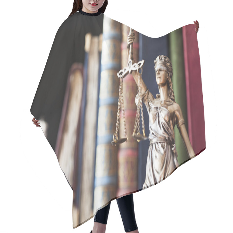 Personality  Statue Of Justice Hair Cutting Cape