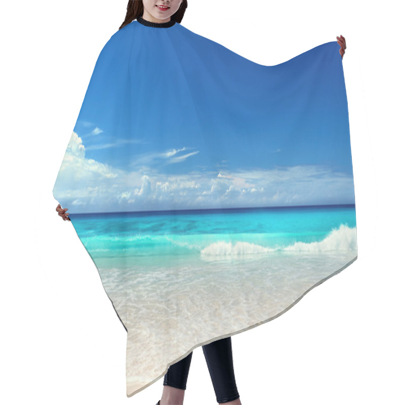 Personality  Seychelles Beach Hair Cutting Cape