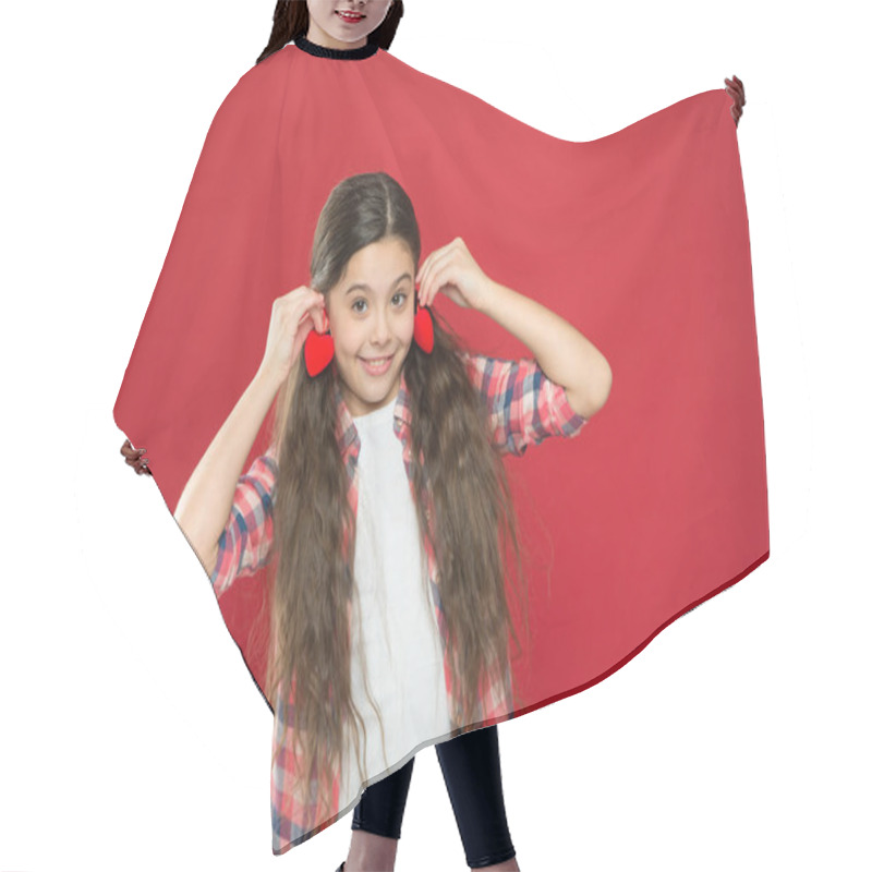 Personality  Valentines Day. I Give You My Heart. Small Girl With Cute Look. Happy Child With Red Decorative Heart. Happy Little Girl. Love And Family. Childhood Happiness. February Holiday. Childrens Day Hair Cutting Cape