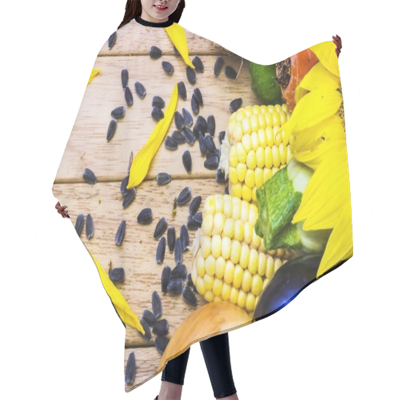 Personality  Sunflower And Vegetables Hair Cutting Cape