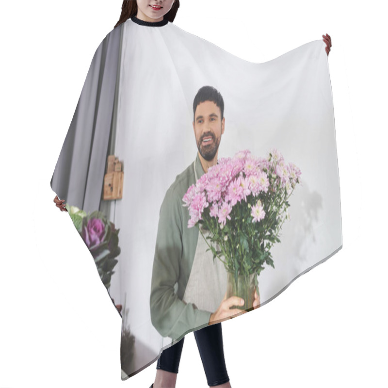 Personality  A Skilled Florist With A Beard Arranges Beautiful Flowers In A Welcoming Shop Atmosphere. Hair Cutting Cape