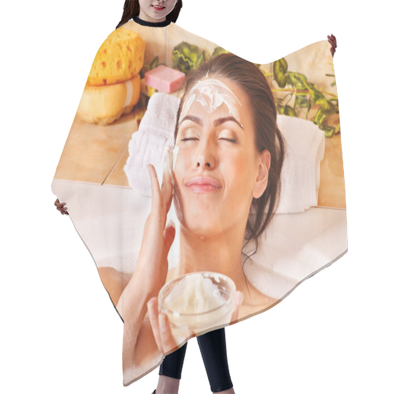 Personality  Natural Homemade Facial Masks . Hair Cutting Cape