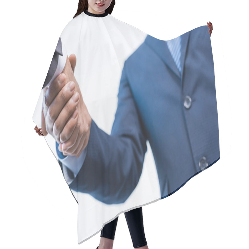 Personality  Businessmen Shaking Hands  Hair Cutting Cape