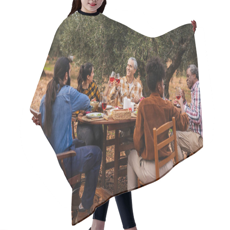 Personality  Multi Ethnic Group Of Farmers Enjoying Lunch And Toasting With Wine, Sitting At A Wooden Table Under Olive Trees, Celebrating Harvest Time And Sharing A Moment Of Conviviality Together Hair Cutting Cape