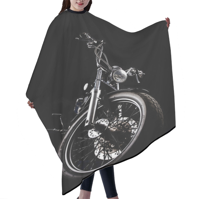 Personality  Chopper In A Dark Hair Cutting Cape